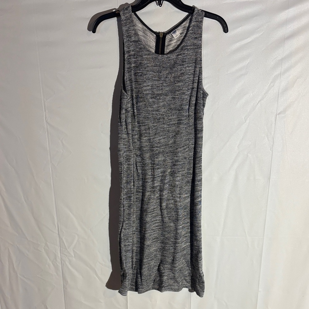 Old Navy Black and White Textured Knit Top